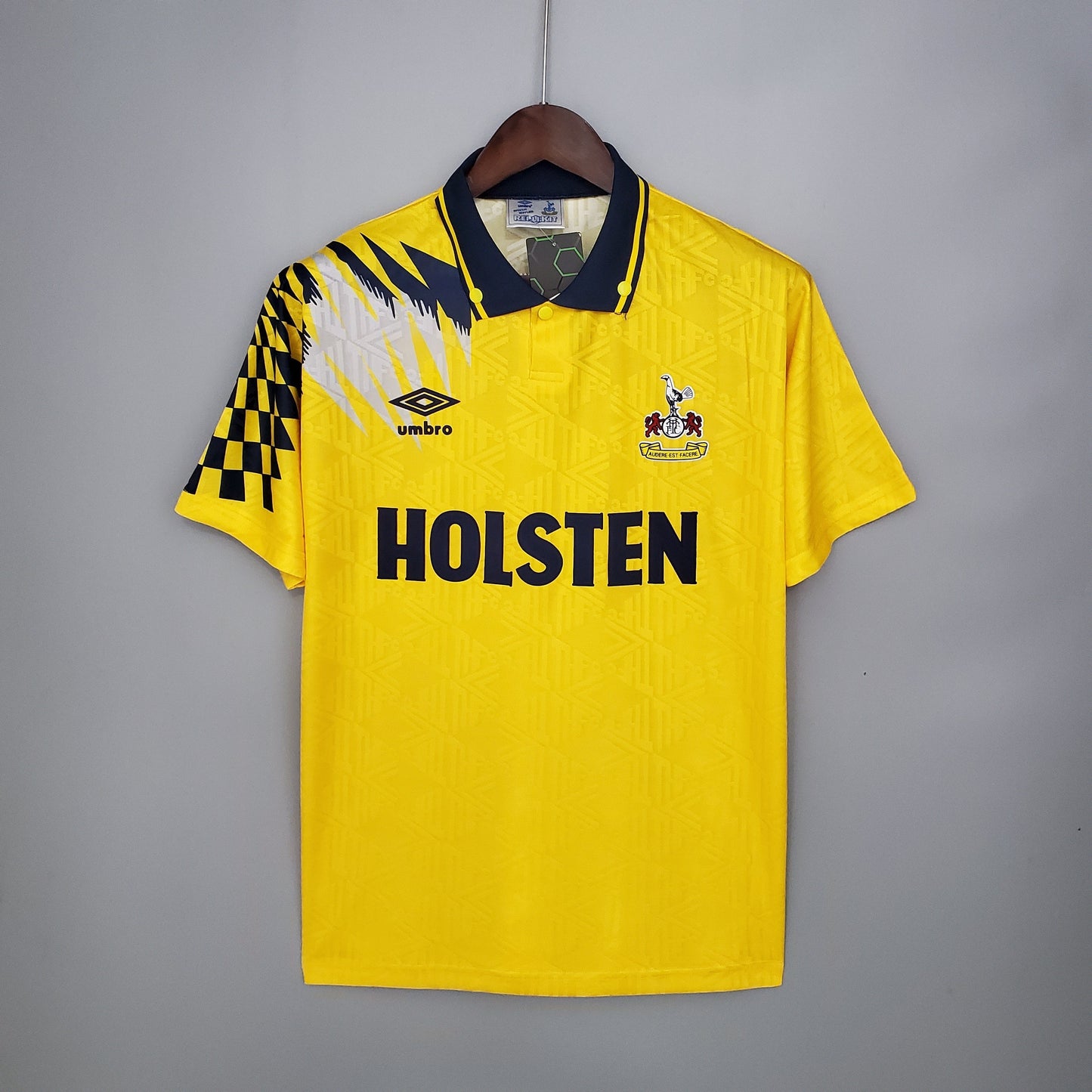Retro Tottenham Away Kit 92/94