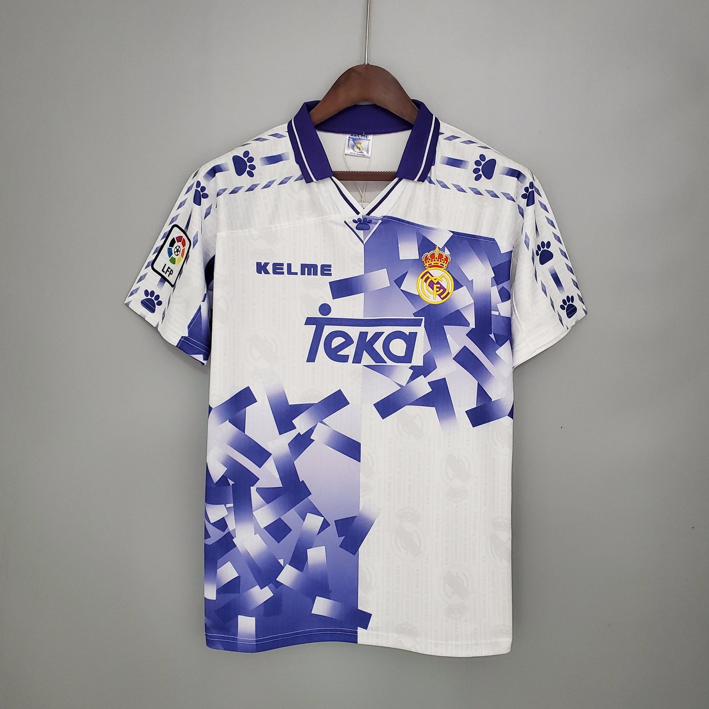 Retro Real Madrid Third Kit 96/97