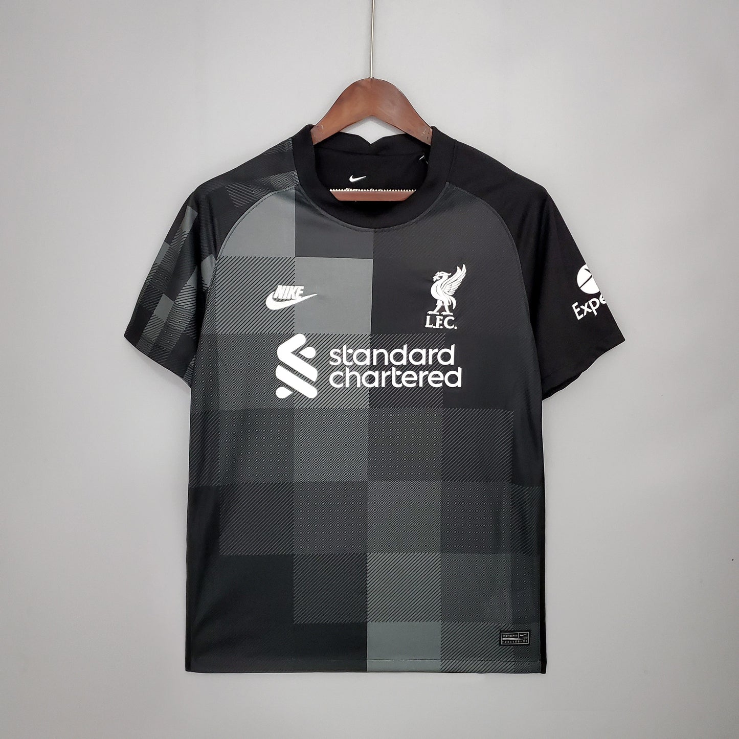 Liverpool Goalkeeper Black Kit 21/22
